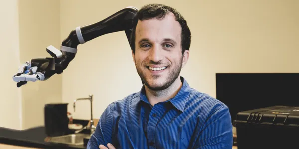 Nikolaidis received the Agilent 2022 Early Career Professor Award in July.